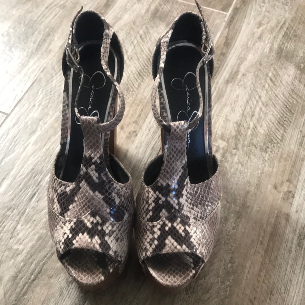 Jessica Simpson platform snake pattern heels